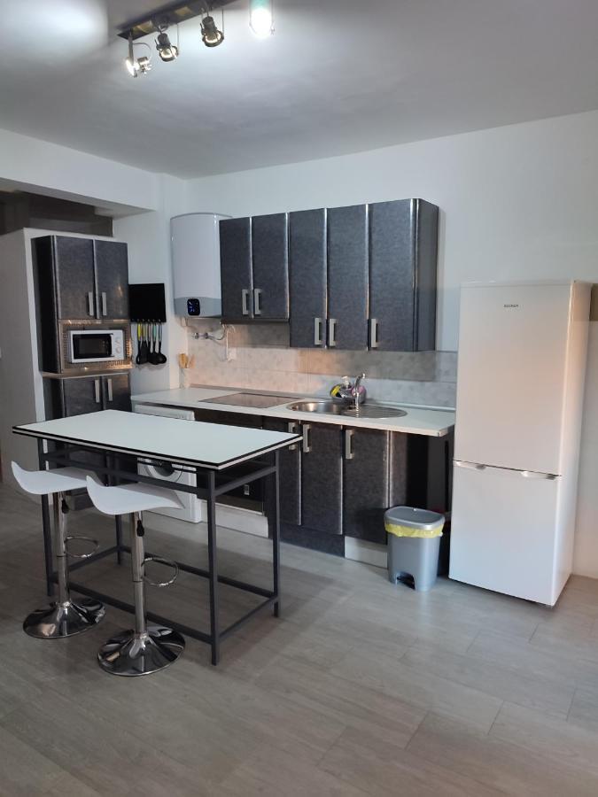 Loft Centro Con Parking Gratis Y Azotea Chillout Gratis! Apartment Talavera de la Reina Ngoại thất bức ảnh